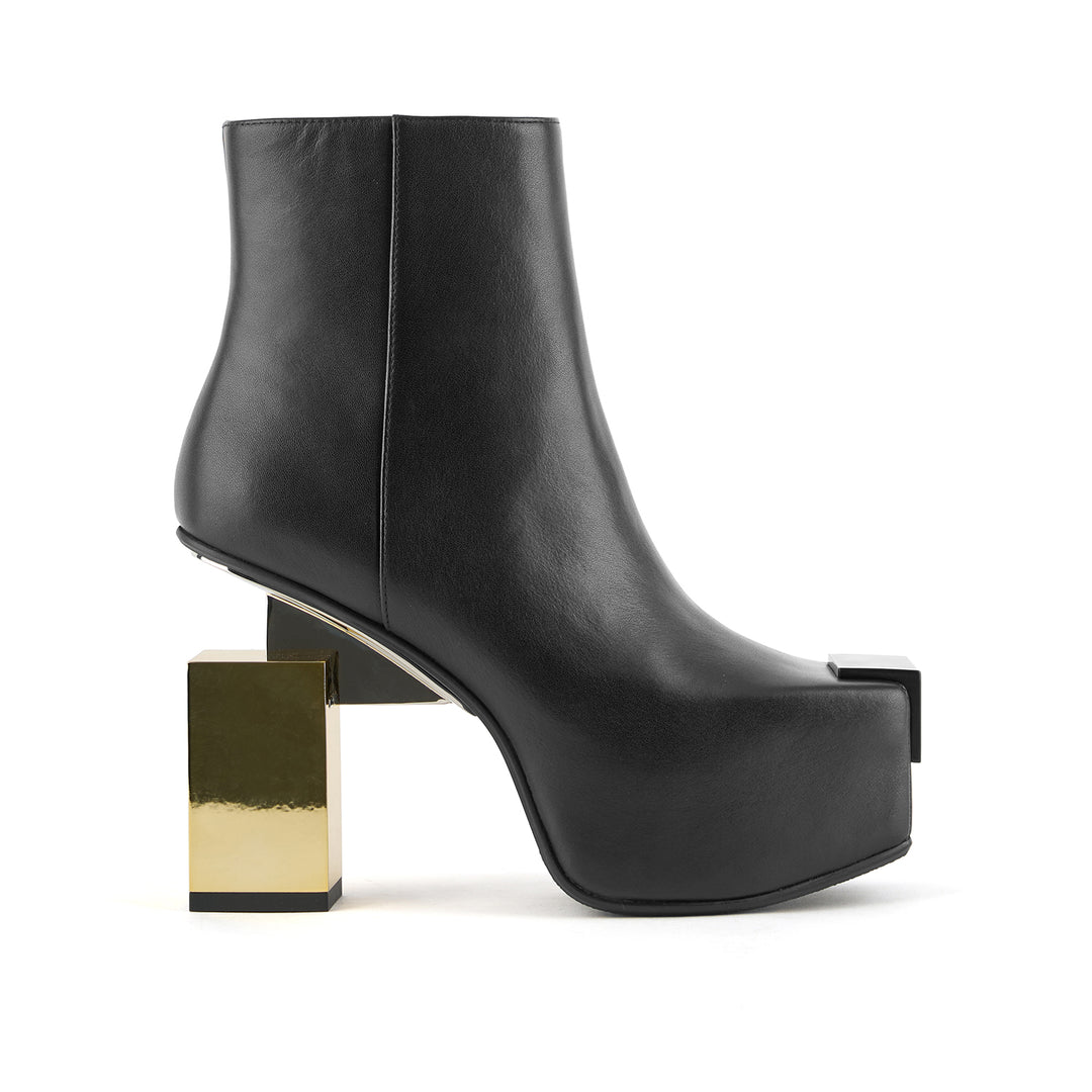 cubist bootie black 1 outside view