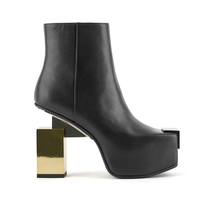 cubist bootie black 1 outside view