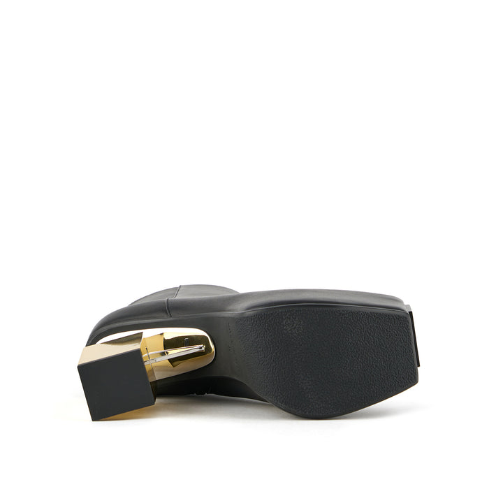 cubist bootie black 6 bottom view