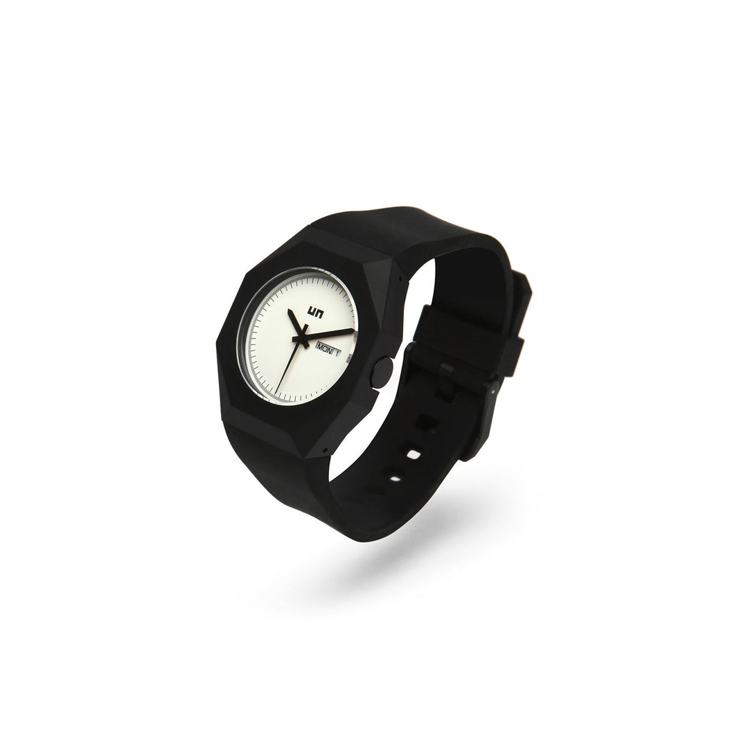 stealth analog angle 08 front