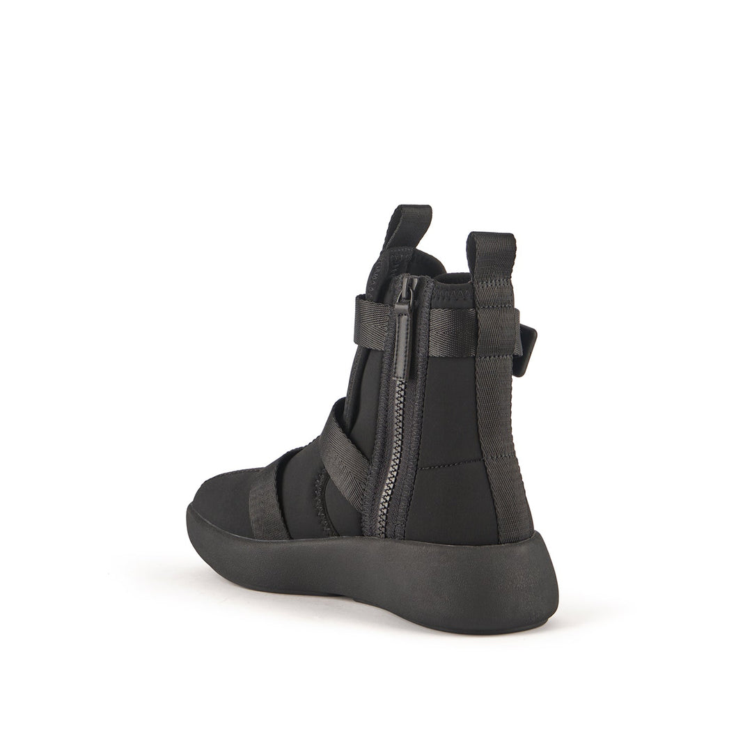 bo galaxy lady black 4 angle in view aw23