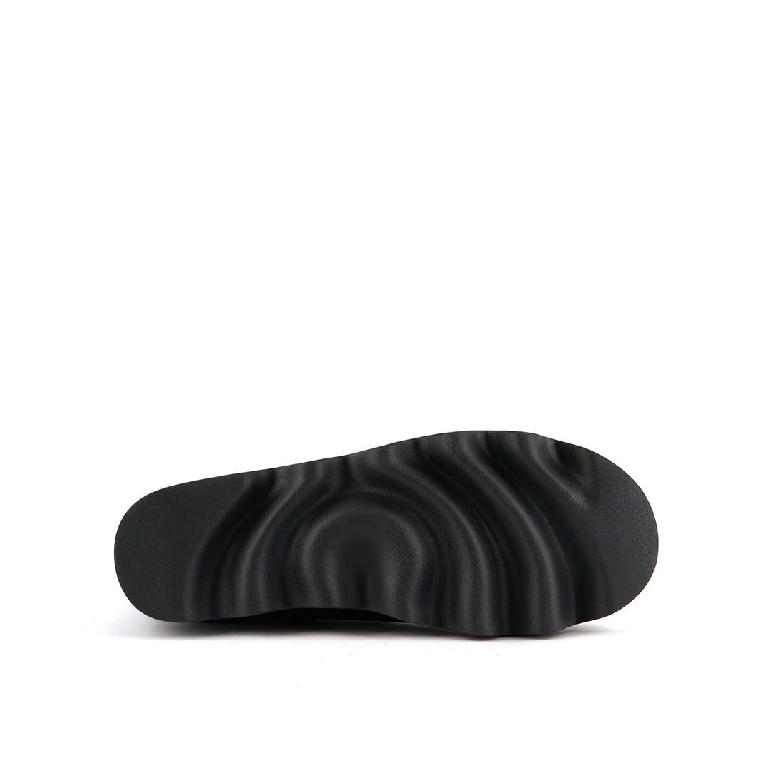 bounce 3 short boot blacke 6 bottom view