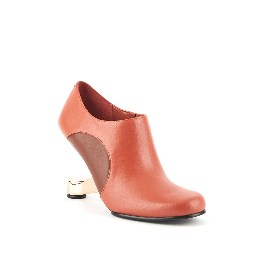 eamz dot cota 2 angle out view aw23