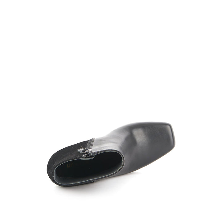 glam square boot black 5 top view aw23