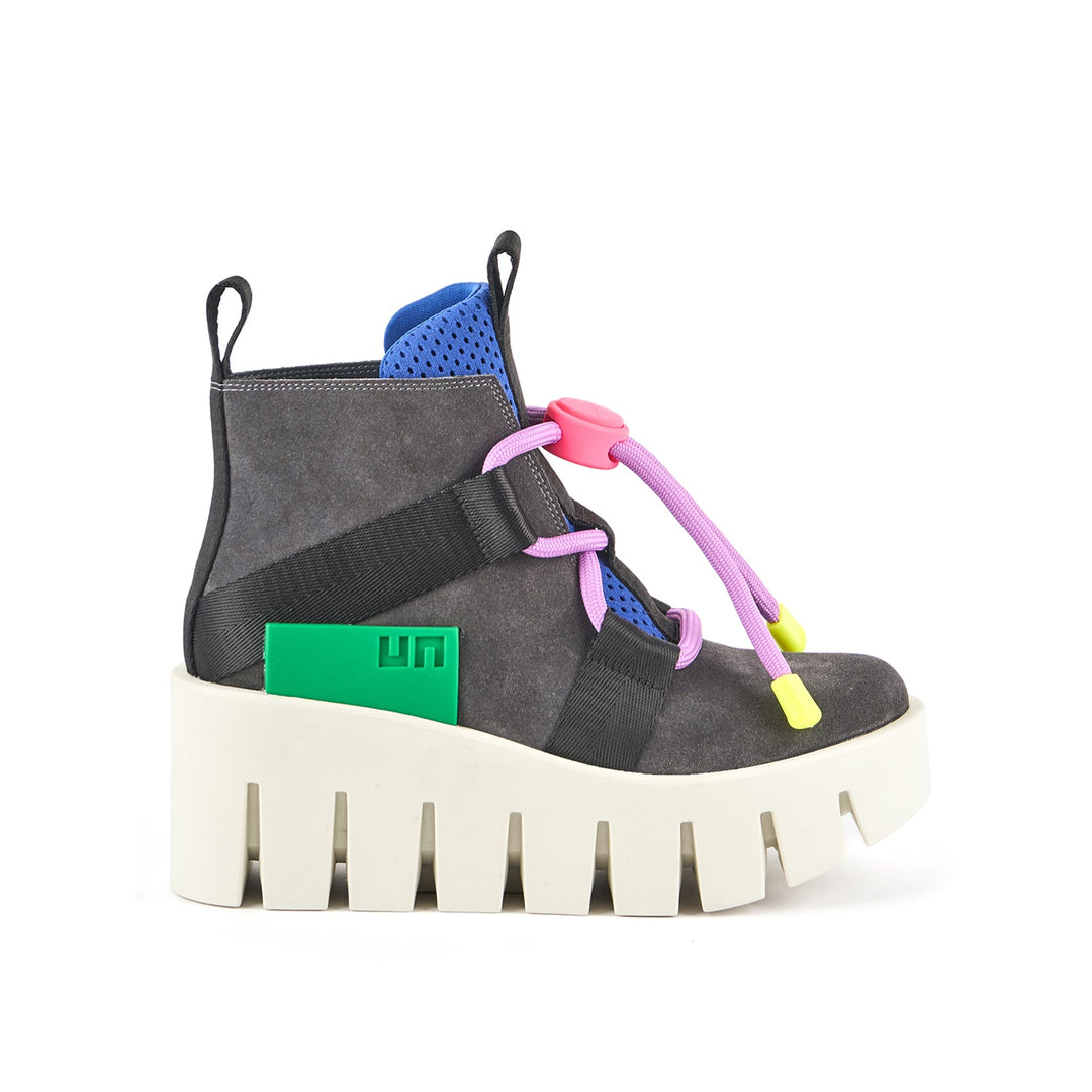 grip nomad lo ii astro 1 outside view aw23