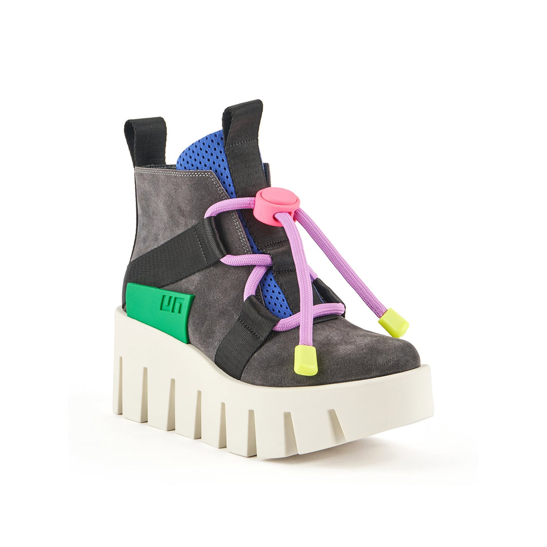 grip nomad lo ii astro 2 angle out view aw23