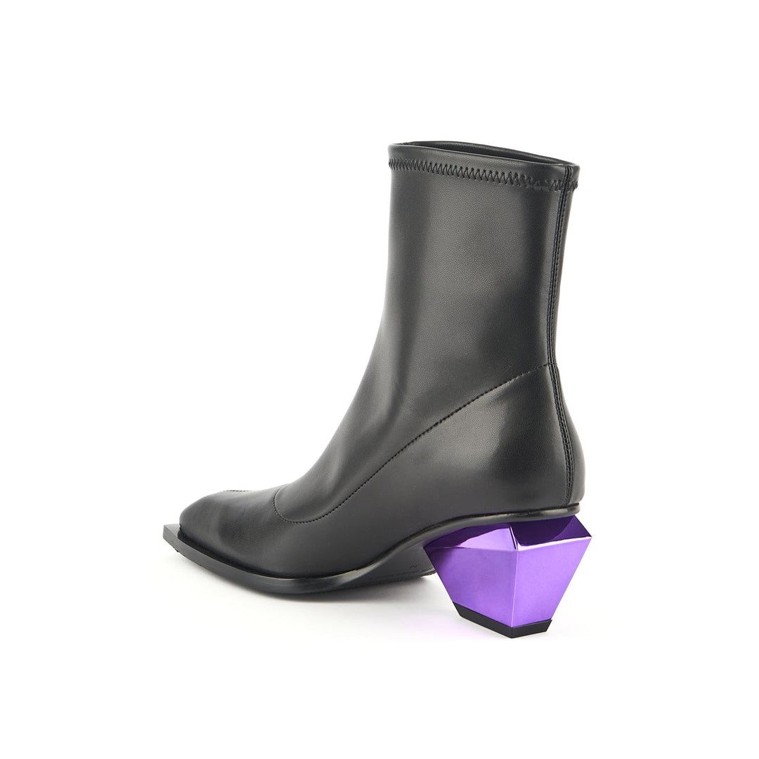 jacky bootie black 4 angle in view aw23
