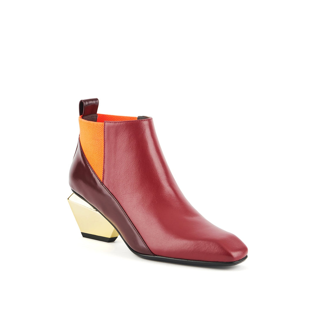 jacky x foxfire 2 angle out view aw23
