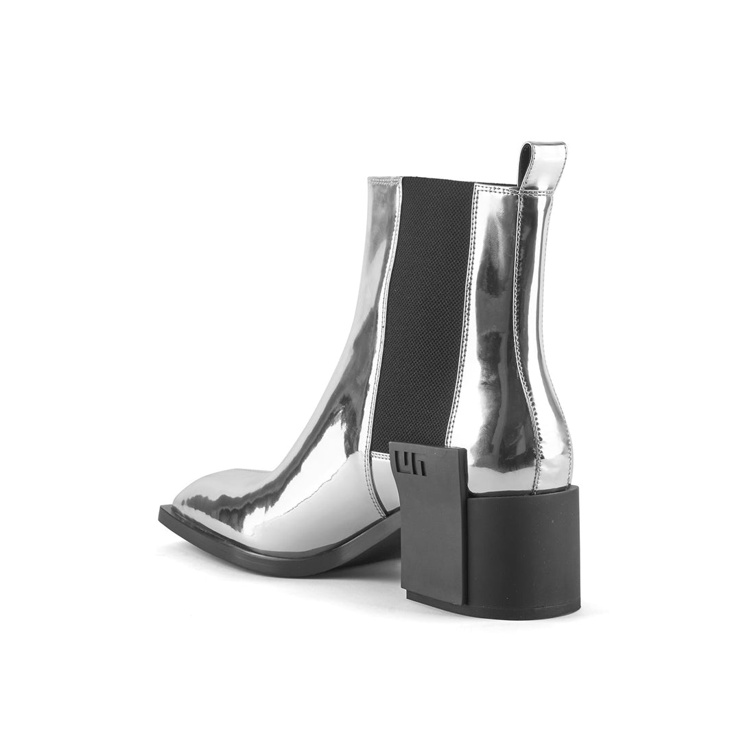 jimmy chelsea mens silver 4 angle in view aw23