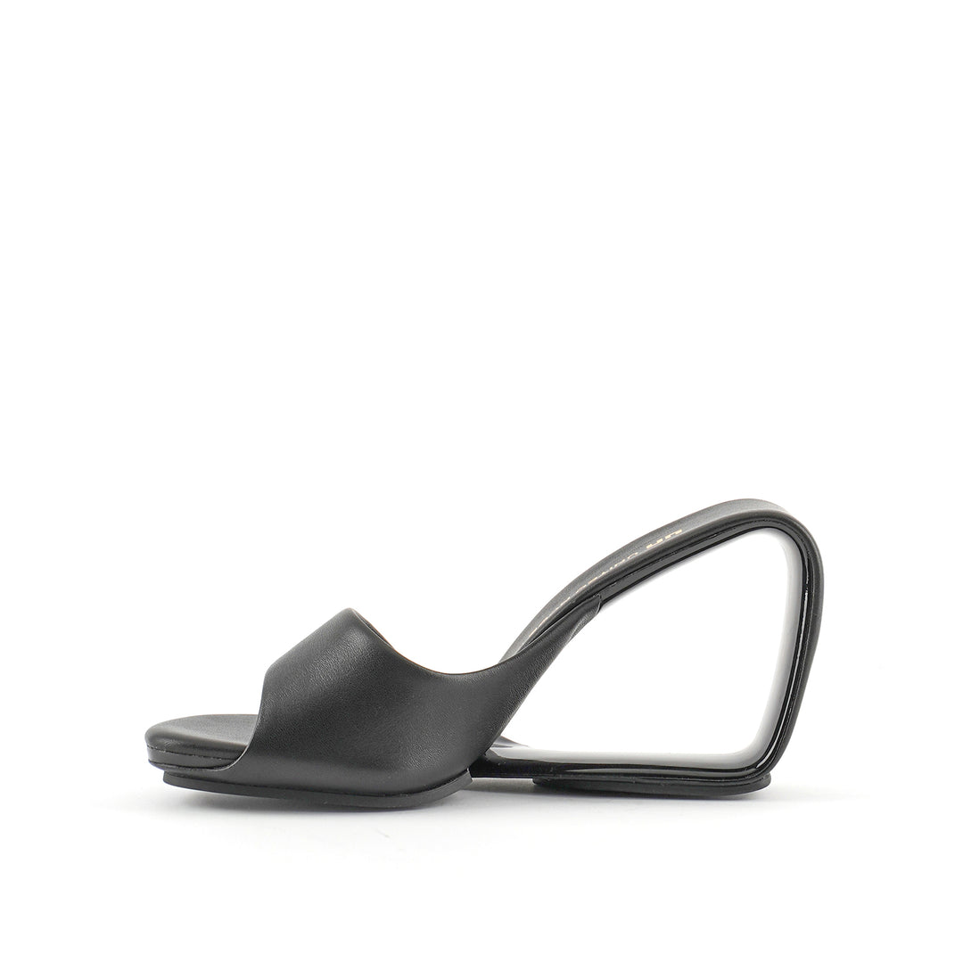 mobius hi black inside view