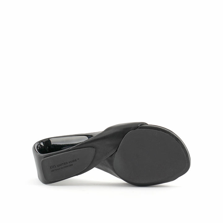 mobius hi black bottom view