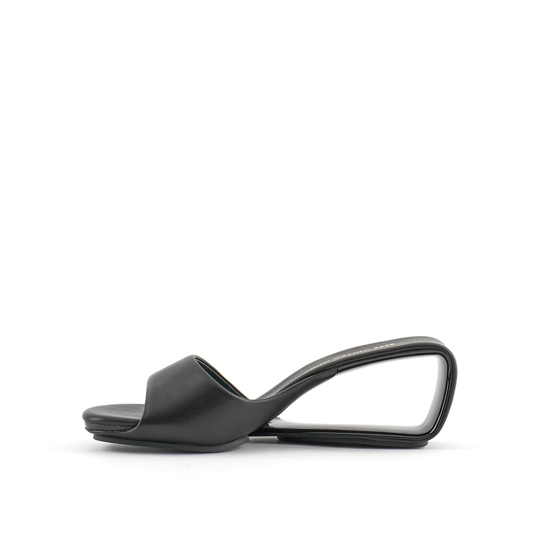 mobius mid black inside view