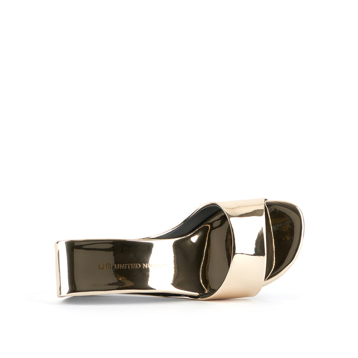 mobius mid mirror gold top view