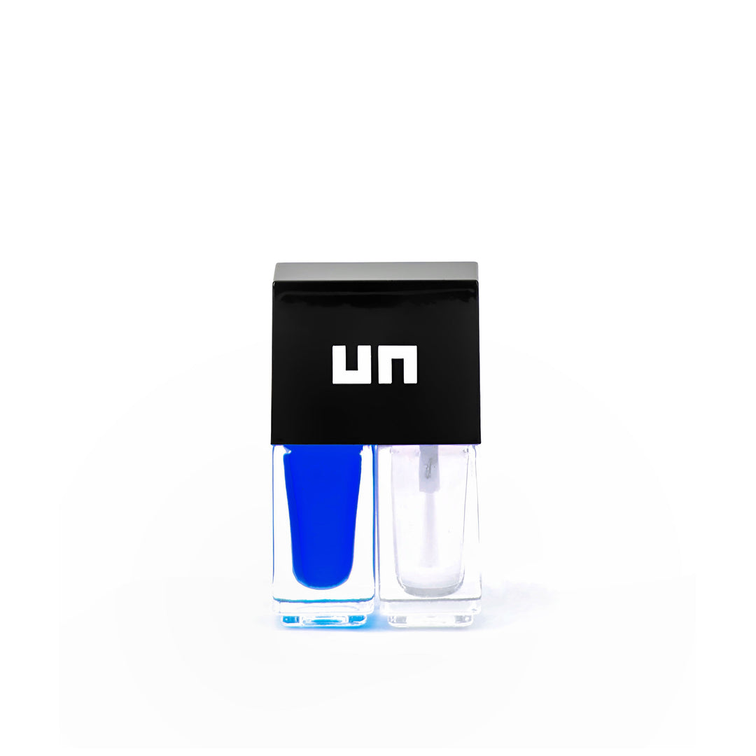 nail polish blue