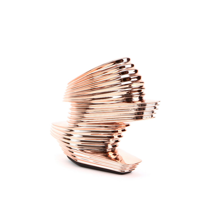 zaha nova rose gold angle in view