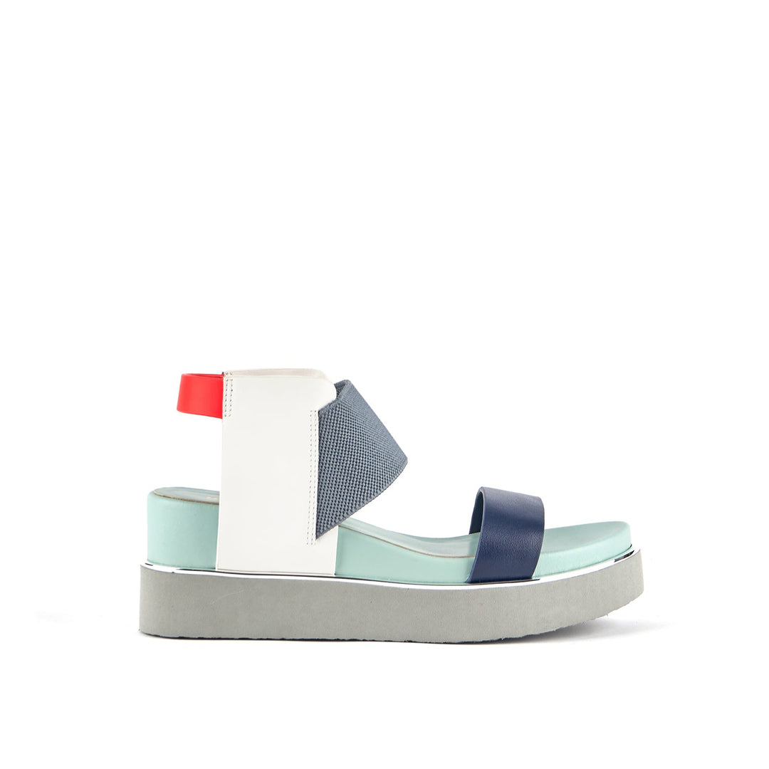 rico sandal moonset outside view