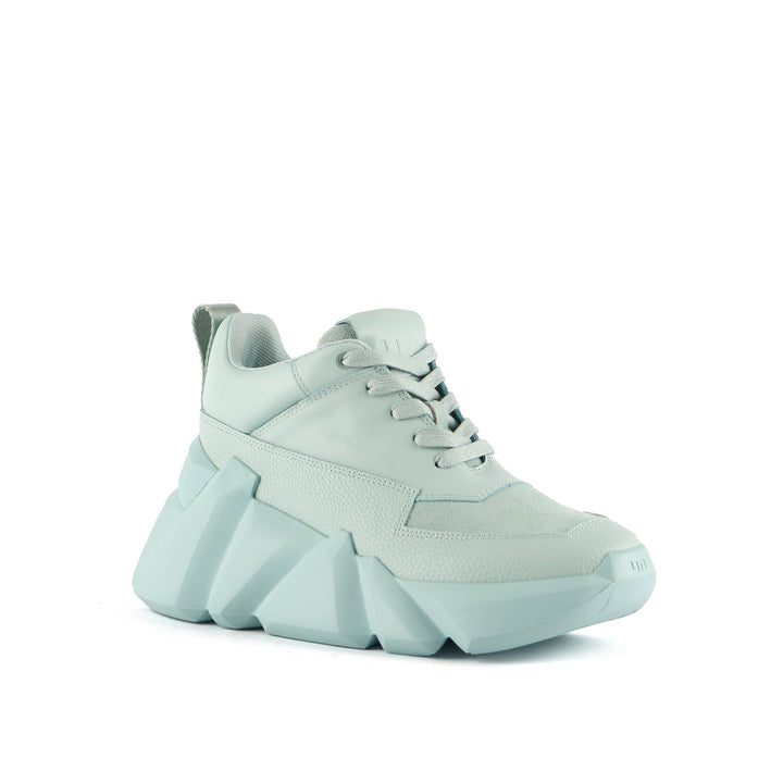 space kick max fresh mint angle out view
