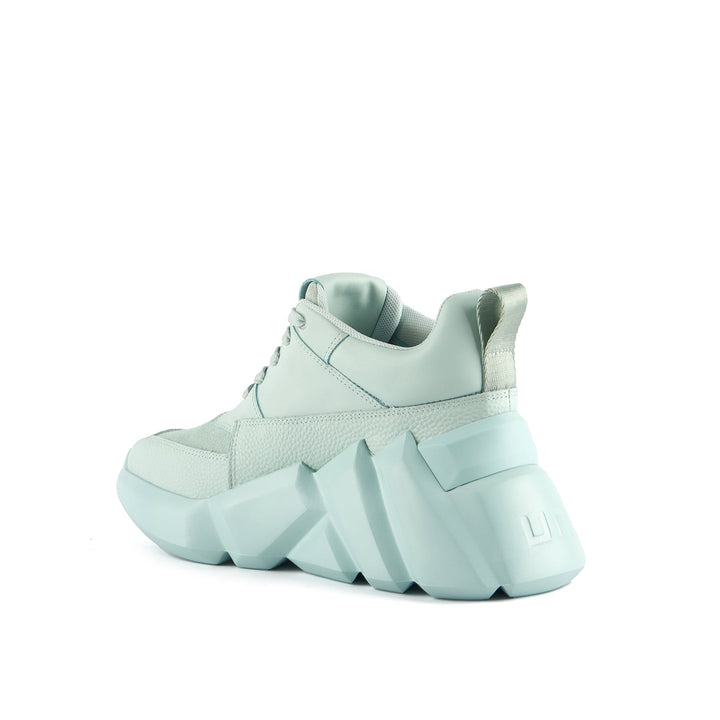 space kick max fresh mint angle in view