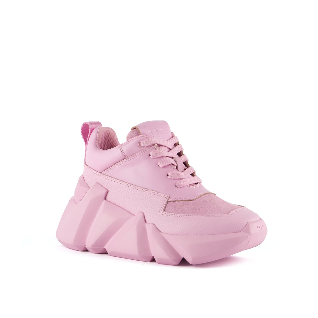 space kick max pink diamond angle out view