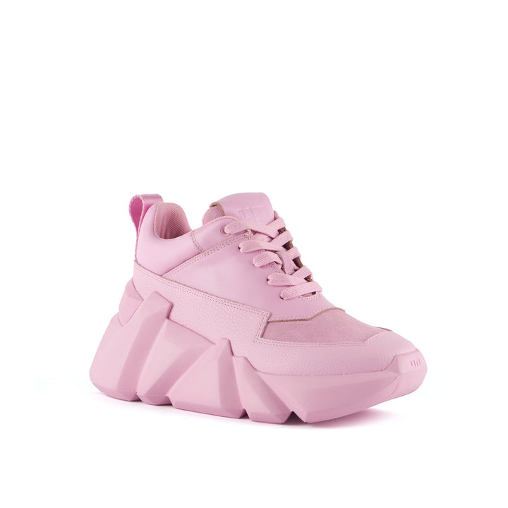 space kick max pink diamond angle out view