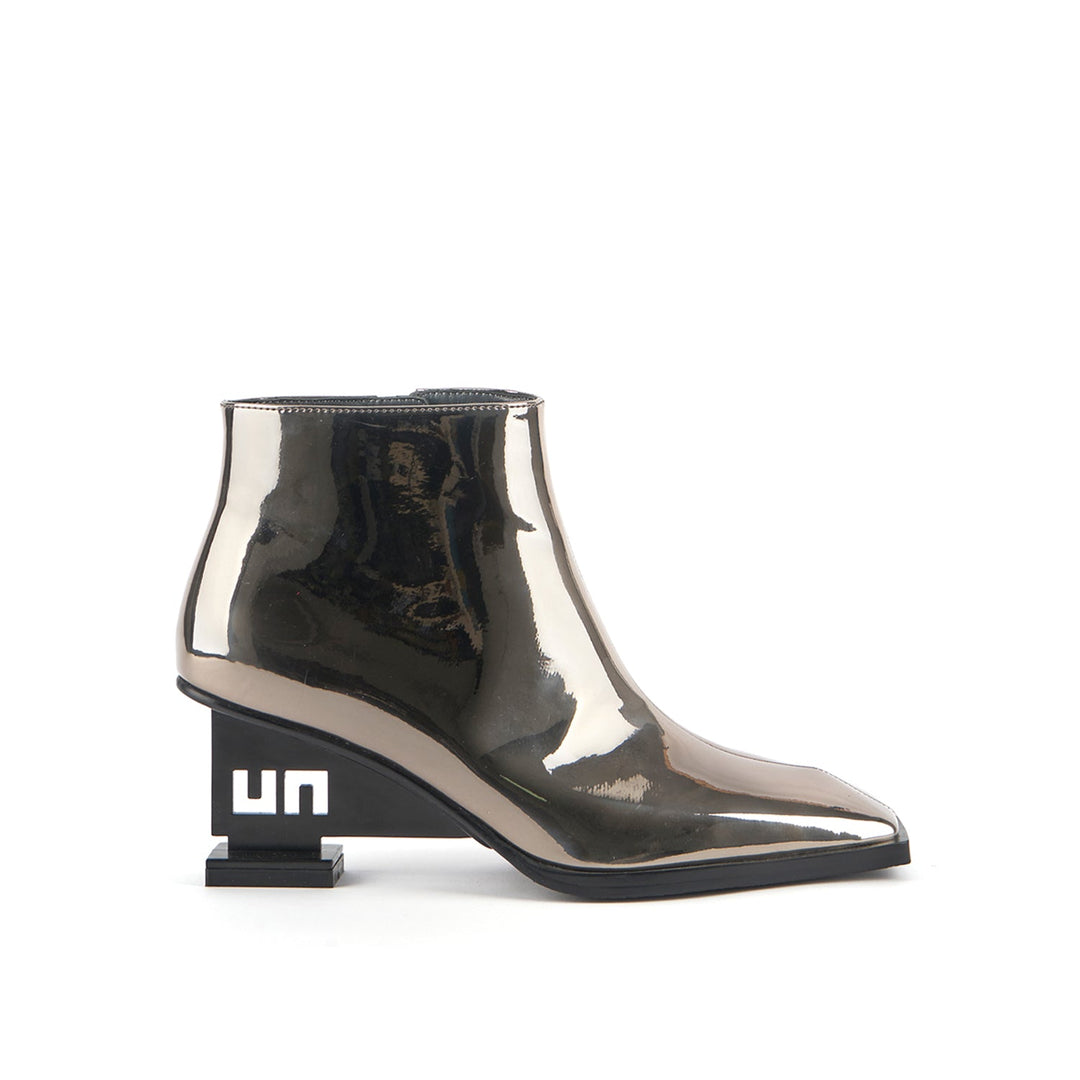 un bootie mid ii gun metal 1 outside view aw23