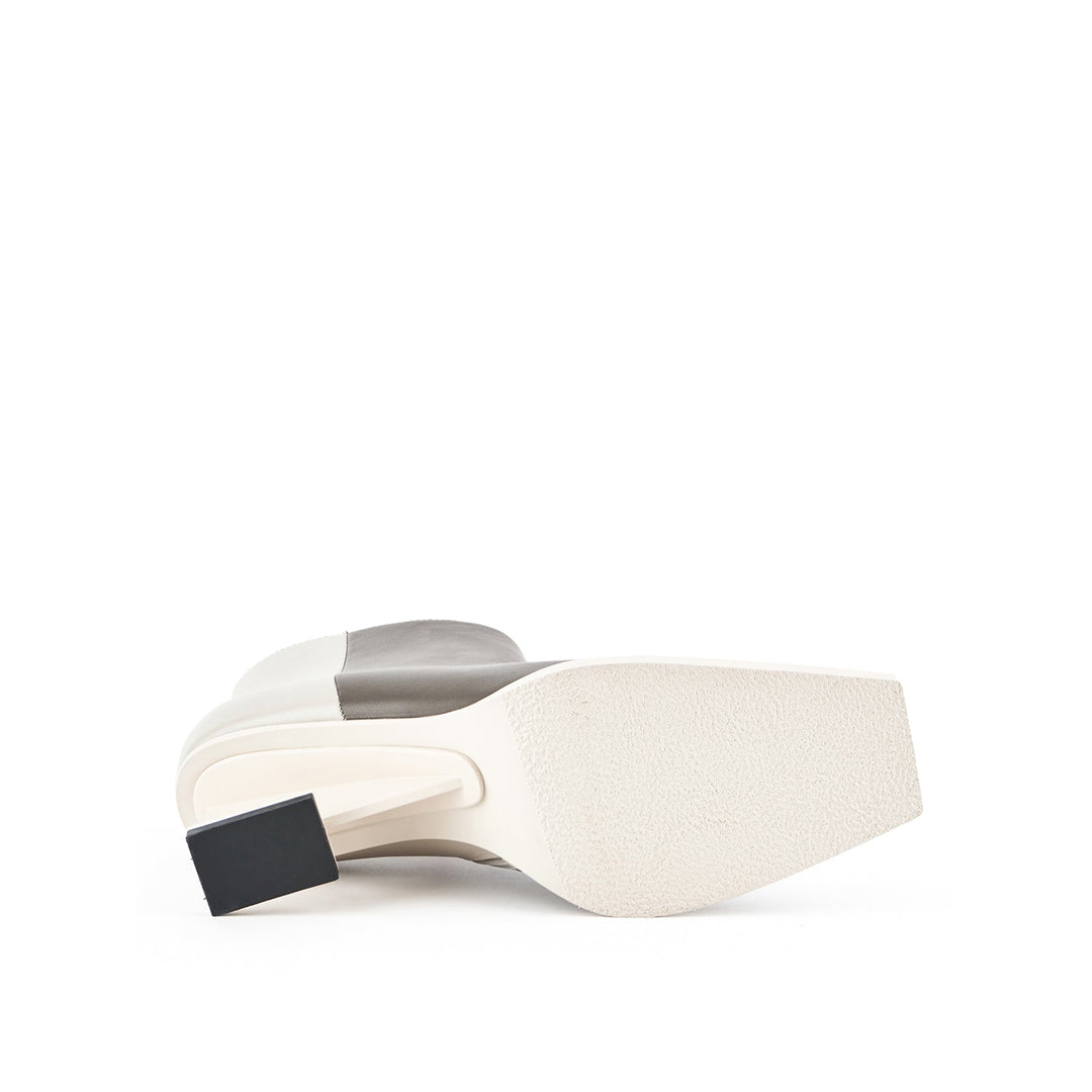 un bootie mid ii racer 6 bottom view aw23