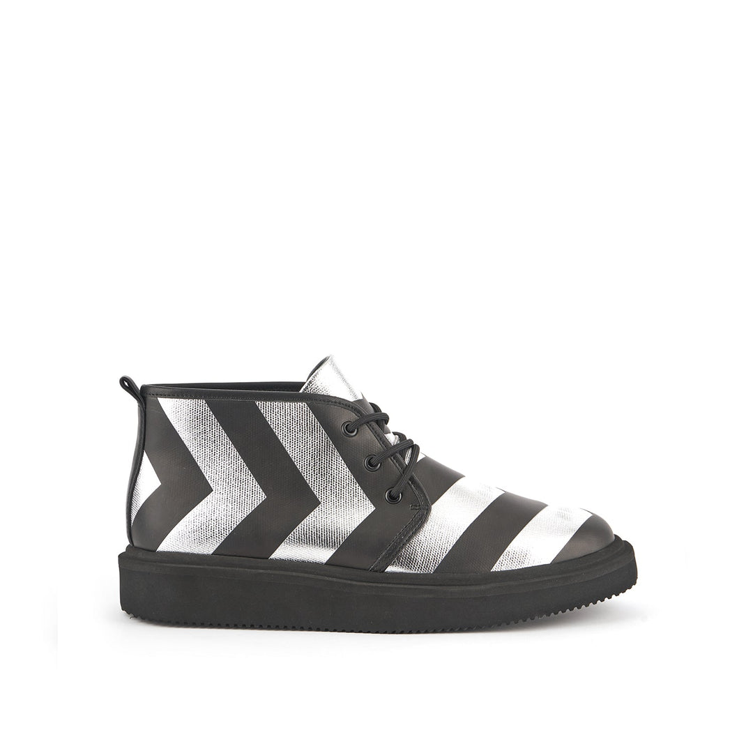 un geo desert mens mono 1 outside view aw23