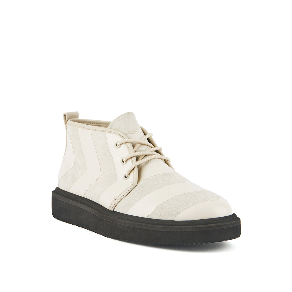 un geo desert mens pumice 2 angle out view aw23