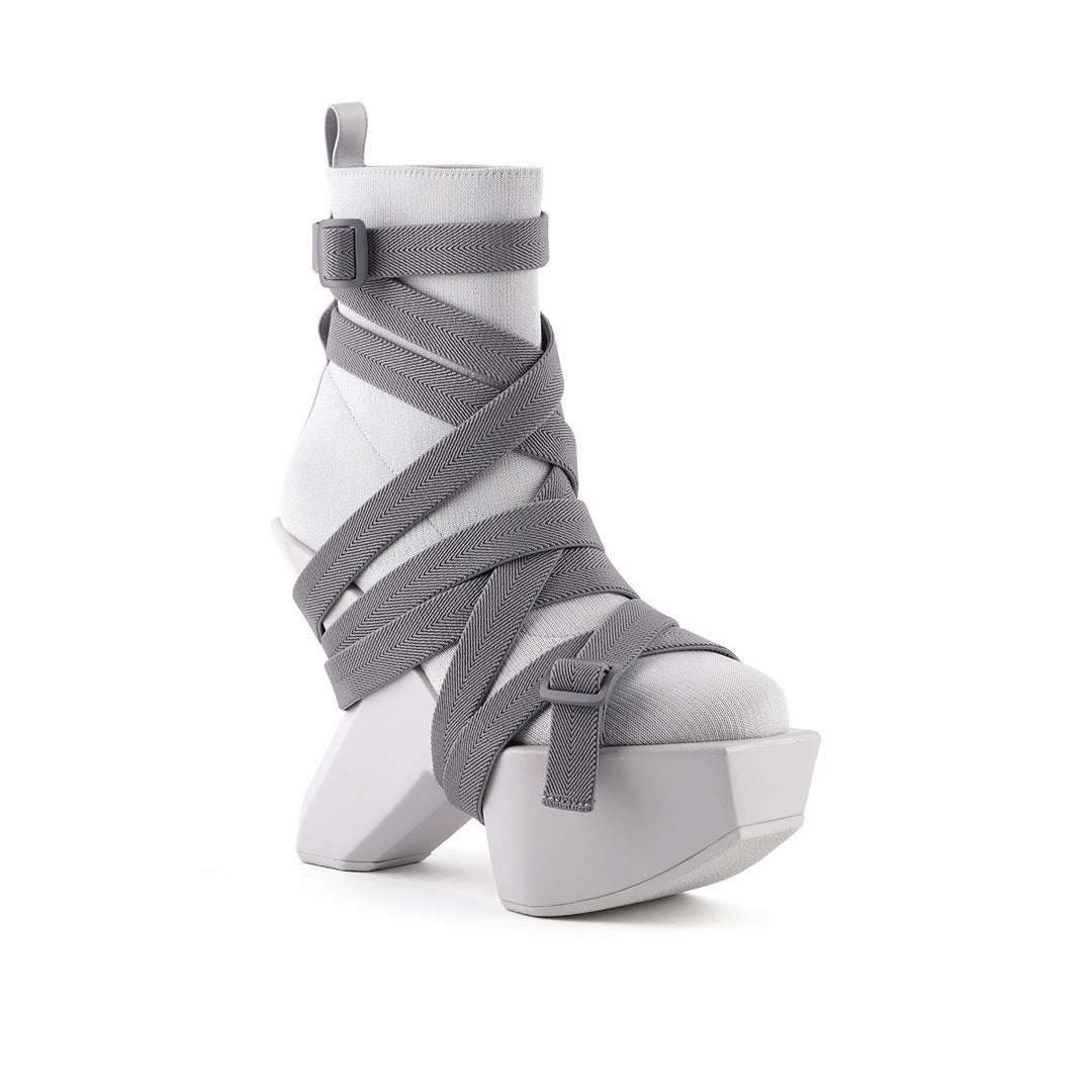 boulder bond boot dawn blue 2 angle out