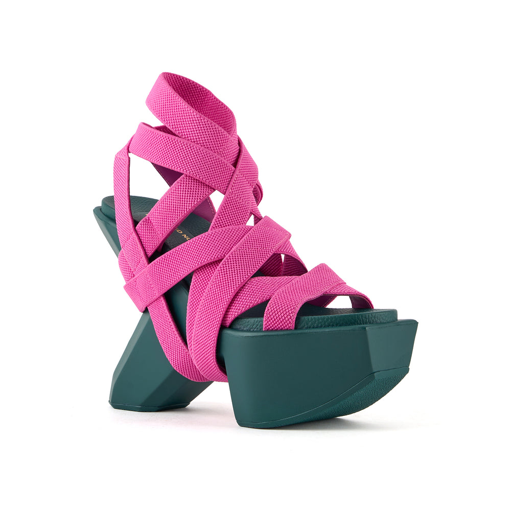 boulder bondage fuchsion 2 angle out