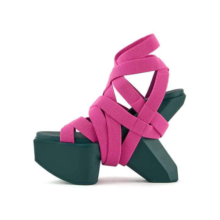 boulder bondage fuchsion 3 inside