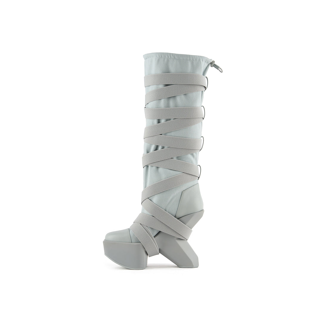 boulder boot dawn 3 inside view