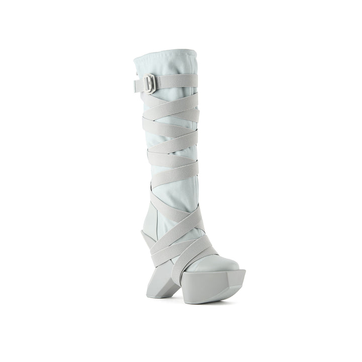 boulder boot dawn angle out view
