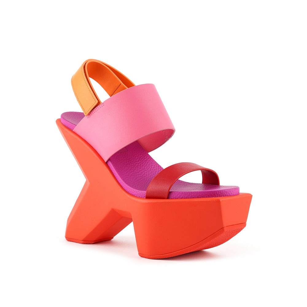 boulder sandal lily 2 angle out