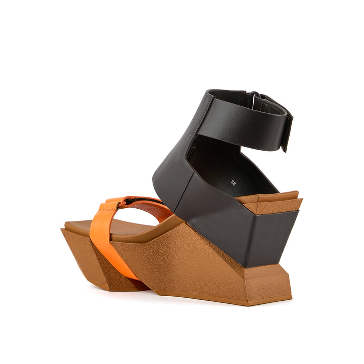 brutt a amber glow 4 angle in