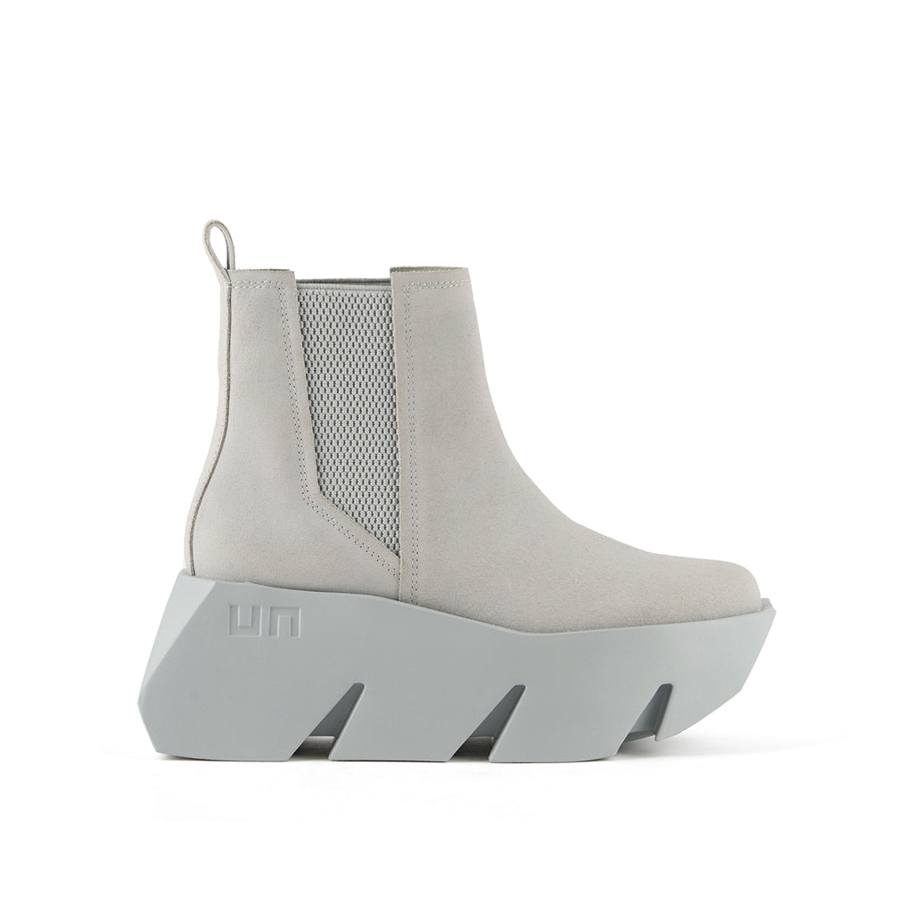 Bull Chelsea – United Nude