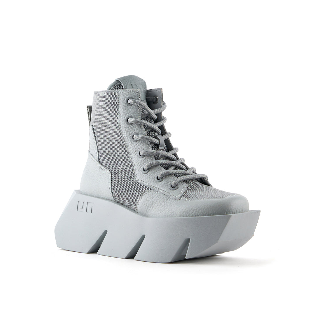 bull combat dawn blue 2 angle out view