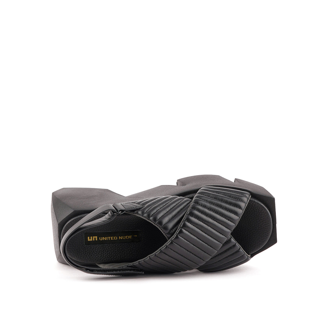 bull puffier black 5 top