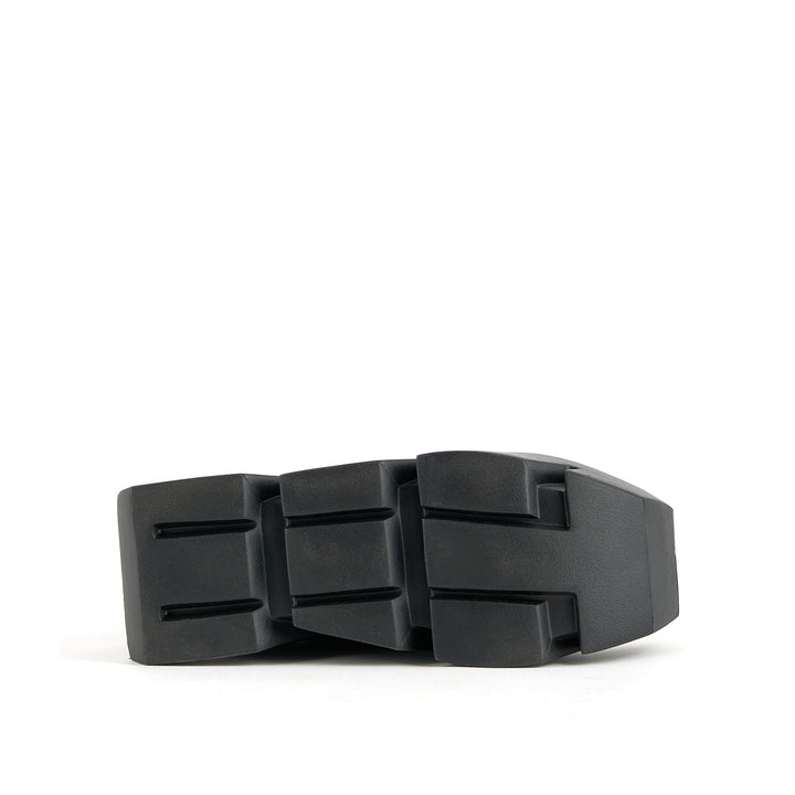 bull puffy sneaker black 6 bottom view