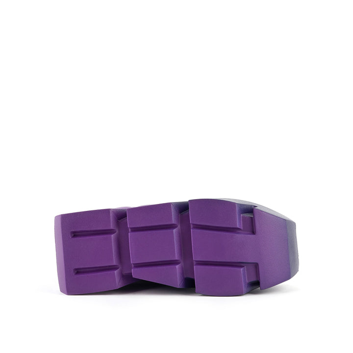 bull puffy sneaker gradient 6 bottom