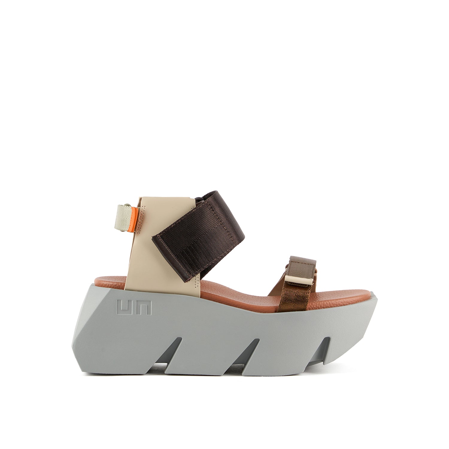 Bull Run – United Nude