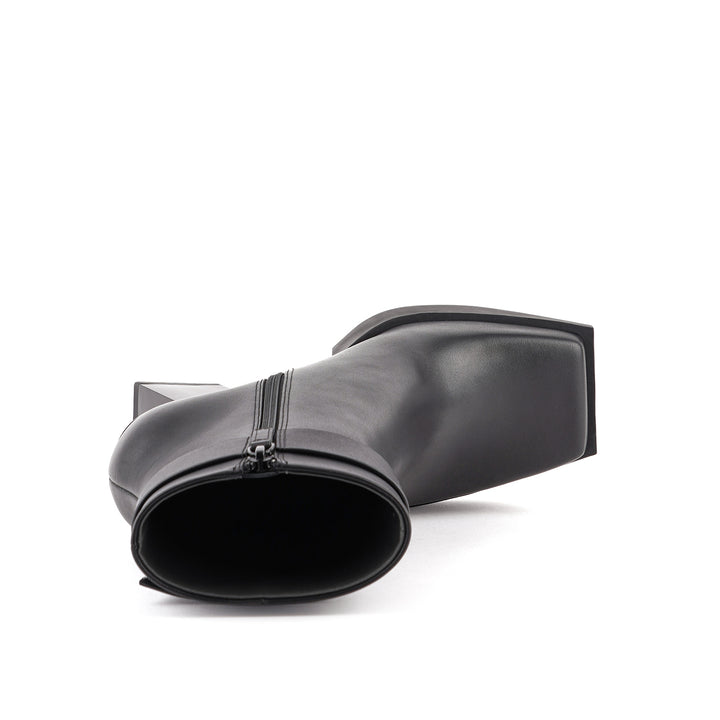 construct bootie hi black 5 top