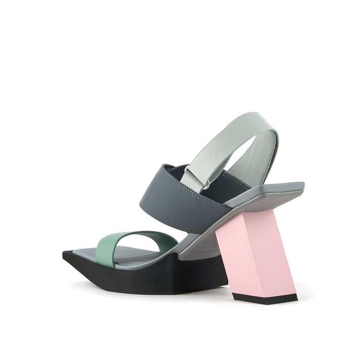 construct hi arquitec 4 angle in