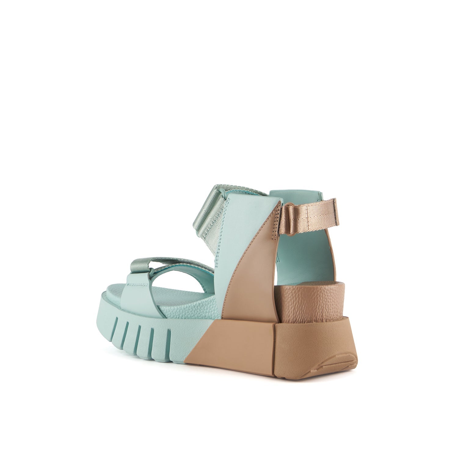 Delta Run – United Nude