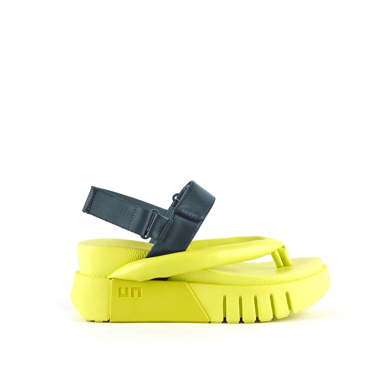 Delta Tong – United Nude