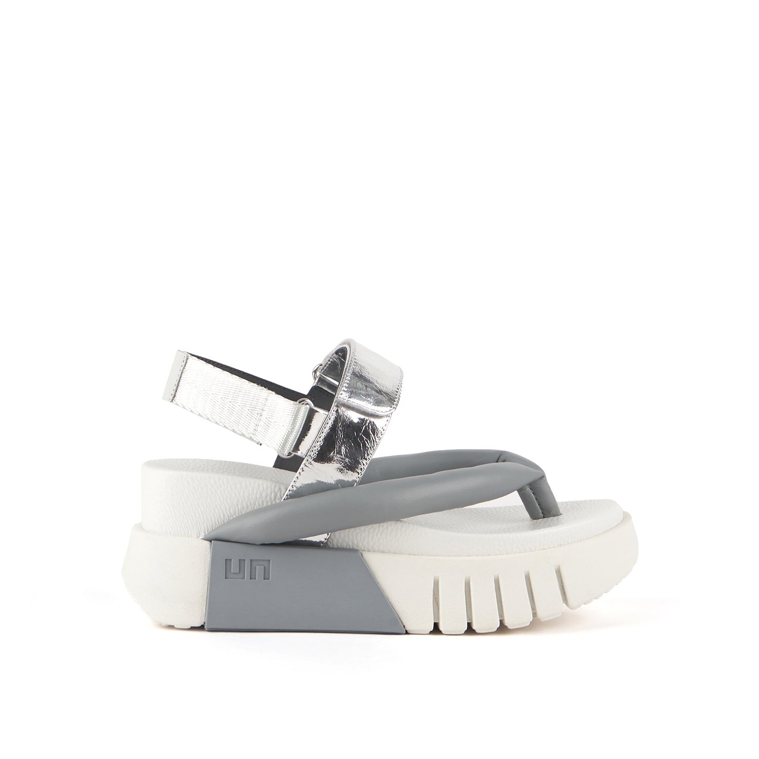 美品★UNITED NUDE DELTA TONG SANDAL 楽天市場】UNITED NUDE ユナイテッドヌード サンダル Delta Tong