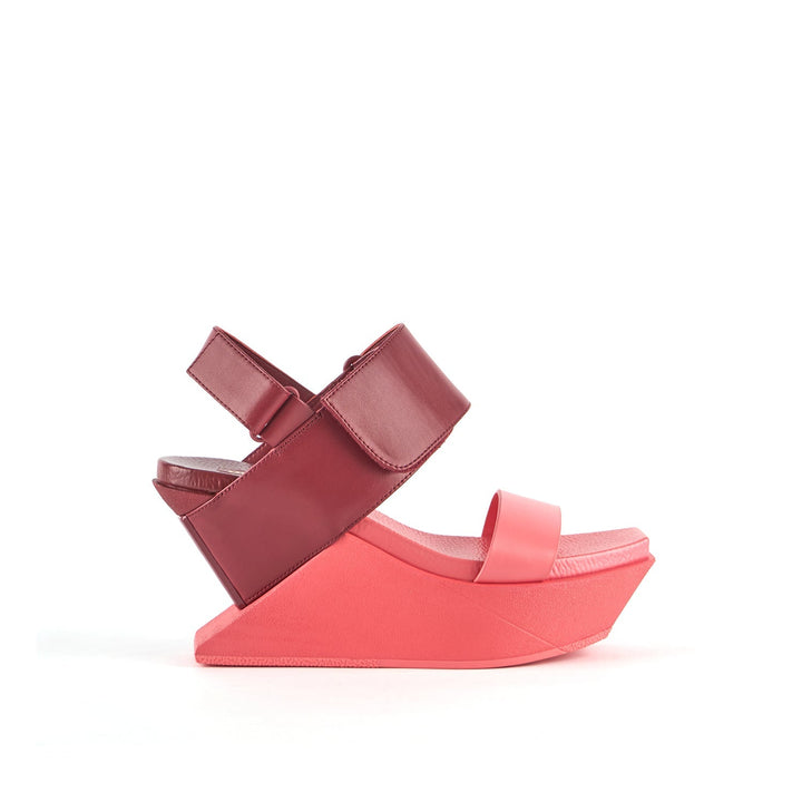 delta wedge sandal radiant outside view