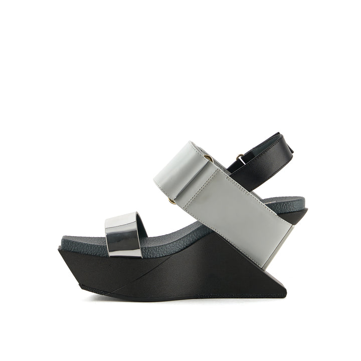 delta wedge sandal steel 3 inside