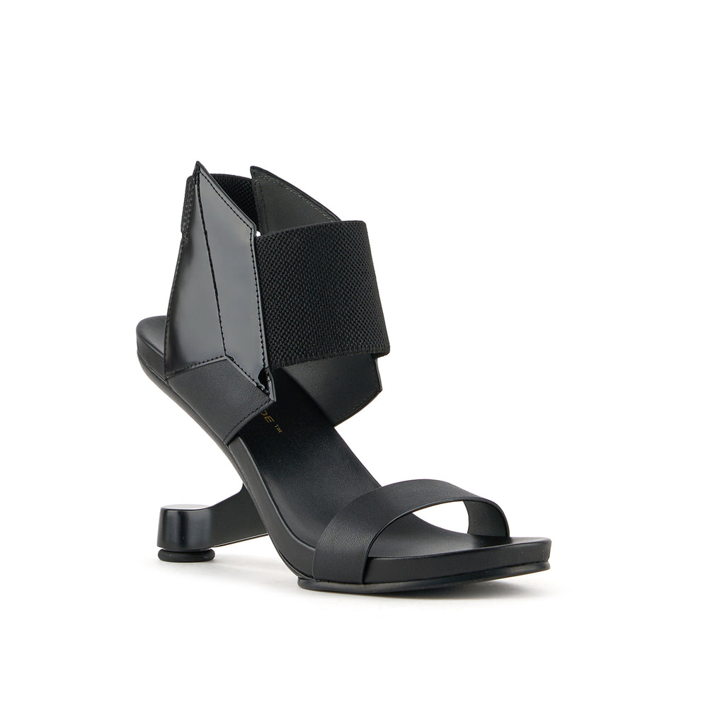 eamz 3d black 2 angle out