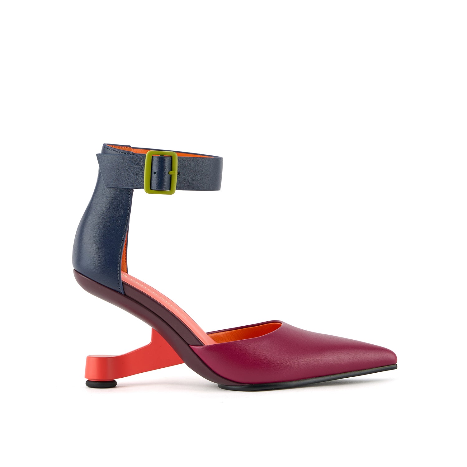 Eamz Dorsey – United Nude